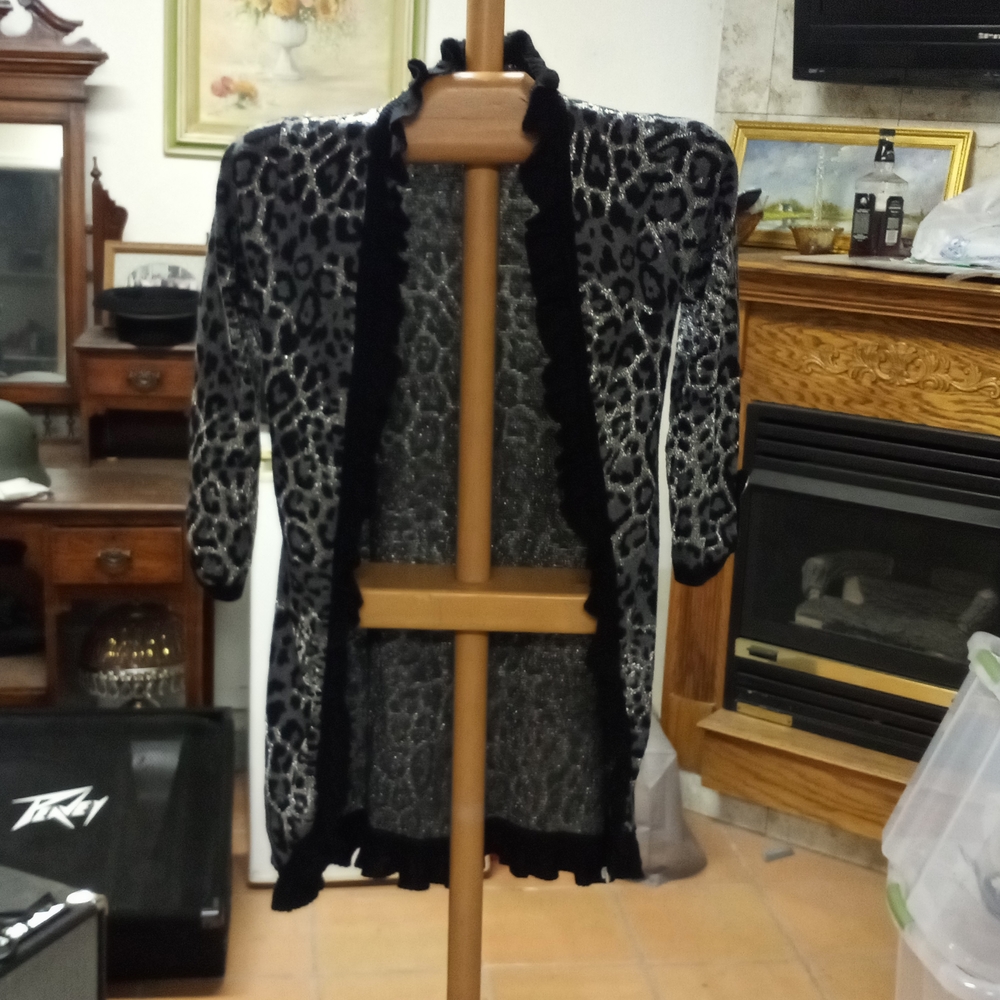 Daytrip leopard cardigan size small